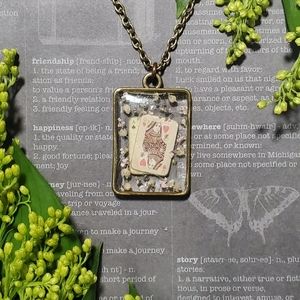 Handmade Necklace | Resin Jewelry